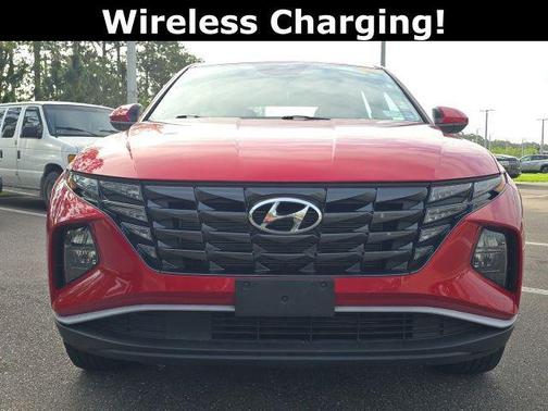 2023 Hyundai TUCSON SE