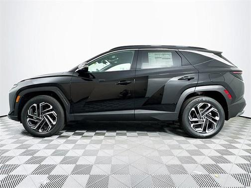 2025 Hyundai TUCSON Hybrid Limited