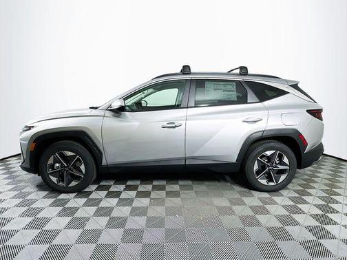 Shimmering Silver 2026 Hyundai TUCSON SEL