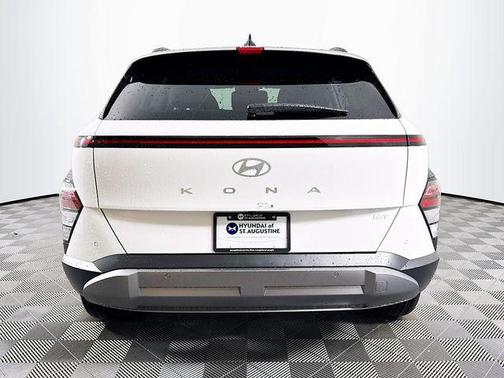 Atlas White 2026 Hyundai KONA Limited