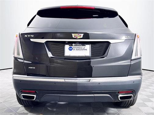 2020 Cadillac XT5 Sport