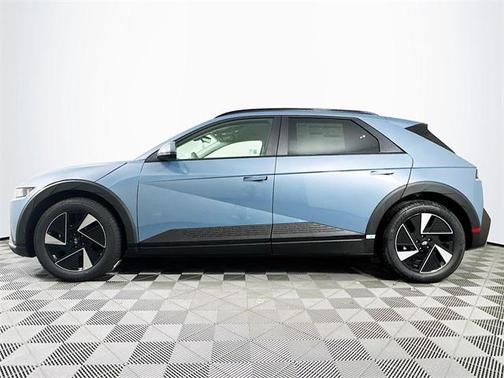 2025 Hyundai IONIQ 5 SEL