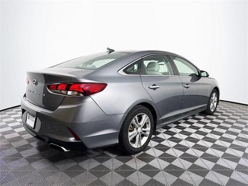 2018 Hyundai SONATA SEL