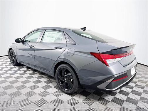 2026 Hyundai ELANTRA HEV SEL Sport