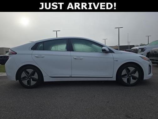 2020 Hyundai IONIQ Hybrid SEL