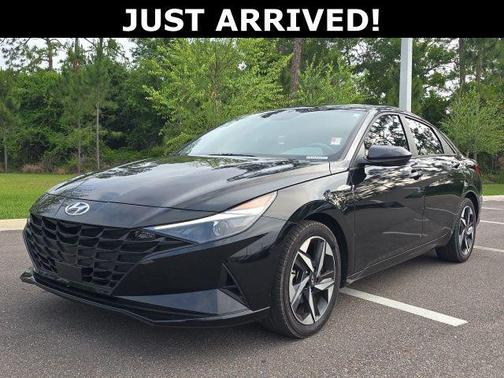Onyx Black 2023 Hyundai ELANTRA SEL