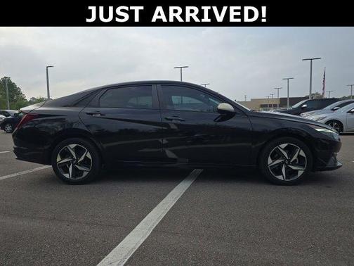 Onyx Black 2023 Hyundai ELANTRA SEL