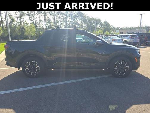 Phantom Black 2023 Hyundai SANTA CRUZ SEL