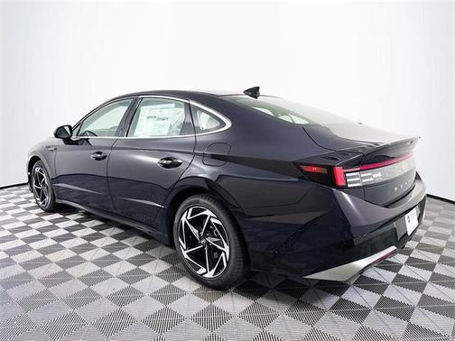 2026 Hyundai SONATA SEL