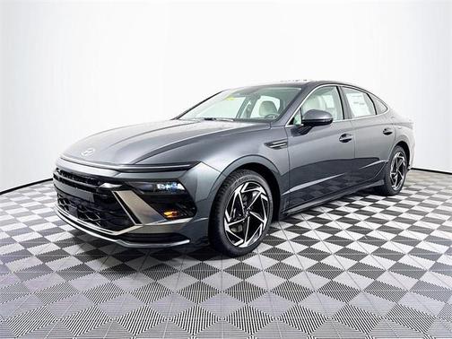 2026 Hyundai SONATA SEL