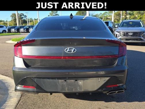 2022 Hyundai SONATA SEL