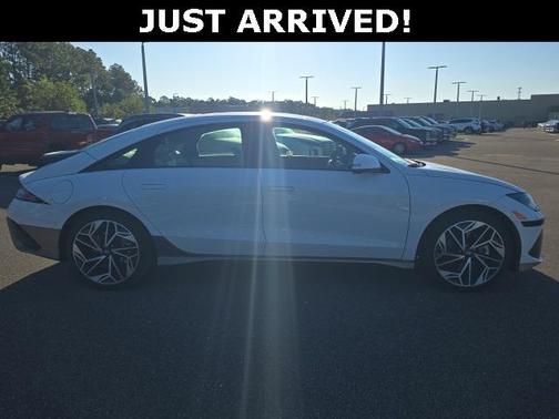 2025 Hyundai IONIQ 6 Limited