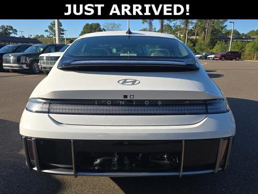 2025 Hyundai IONIQ 6 Limited