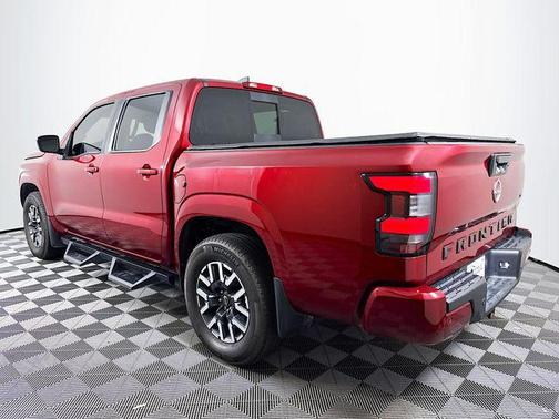 2024 Nissan Frontier SL