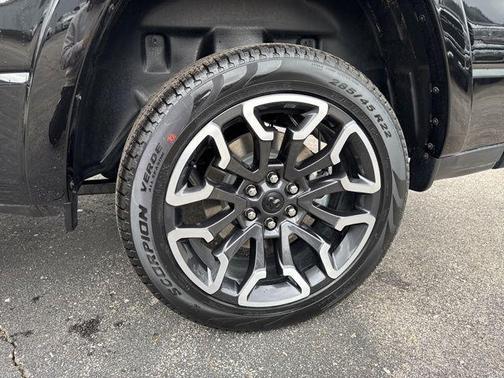 2025 RAM 1500 Limited