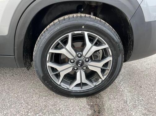 2021 Kia Seltos EX