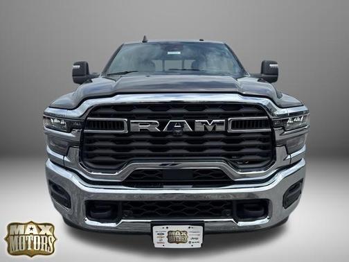 2025 RAM 2500 Tradesman Crew Cab 4x4 6'4' Box