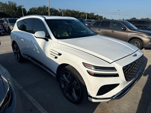 Alta White 2025 Genesis GV80 2.5T