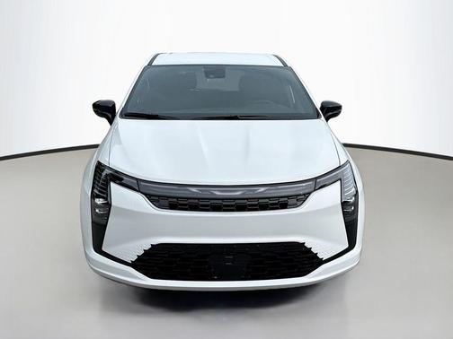 Bright White Clearcoat 2027 Chrysler Pacifica L