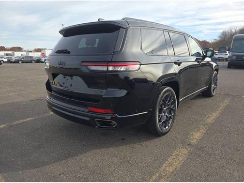 2024 Jeep Grand Cherokee L Summit Reserve