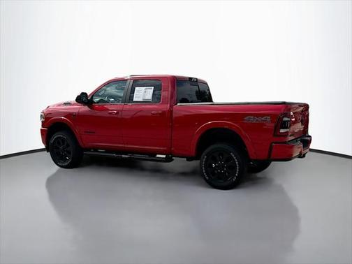 2022 RAM 2500 Laramie Crew Cab 4x4 6'4' Box