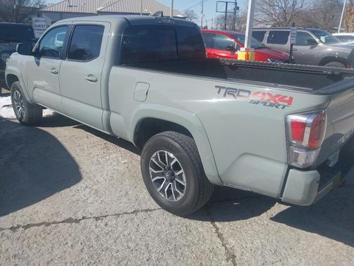 2022 Toyota Tacoma TRD Sport