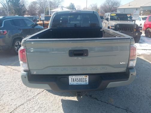 2022 Toyota Tacoma TRD Sport