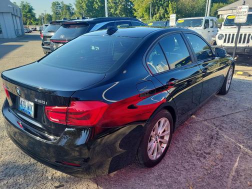 2016 BMW 320 i