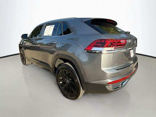 2021 Volkswagen Atlas Cross Sport 2.0T SE w/Technology