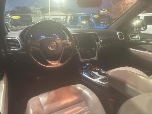 2018 Jeep Grand Cherokee Sterling Edition