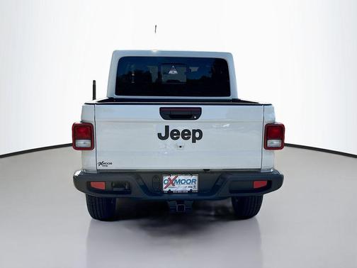 2025 Jeep Gladiator Sport S
