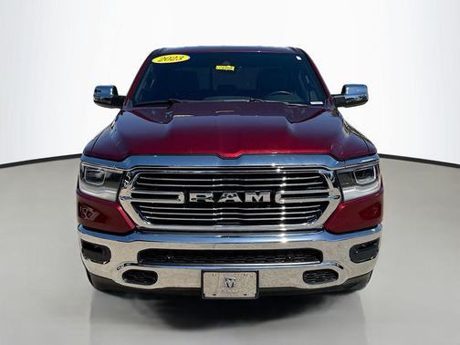 Delmonico Red Pearlcoat 2023 RAM 1500 Laramie