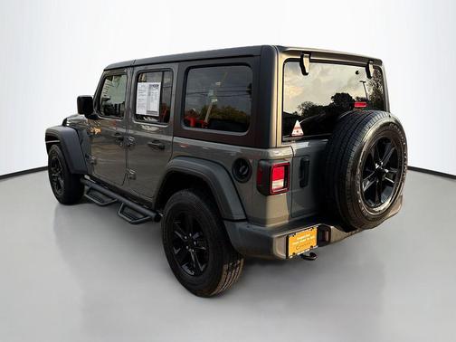 2022 Jeep Wrangler Unlimited Sport Altitude