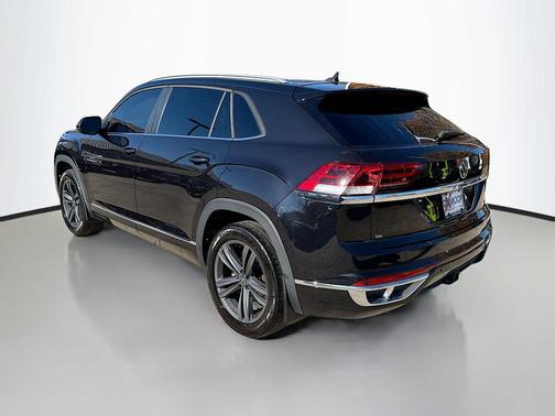 2020 Volkswagen Atlas Cross Sport 3.6L V6 SE w/Technology R-Line