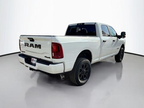 2025 RAM 2500 Big Horn Crew Cab 4x4 6'4' Box