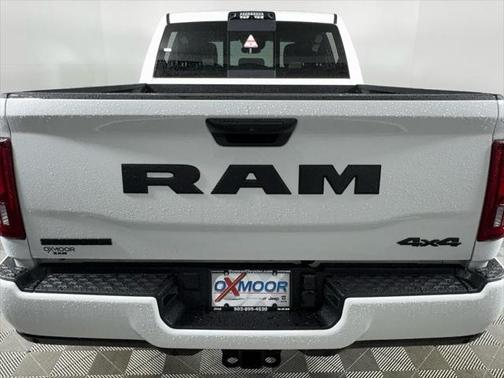 2025 RAM 2500 Big Horn Crew Cab 4x4 6'4' Box