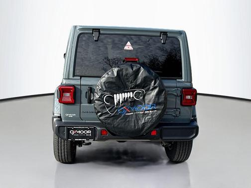 2026 Jeep Wrangler 4-Door Sahara 4x4