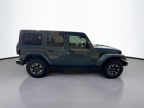 2026 Jeep Wrangler 4-Door Sahara 4x4