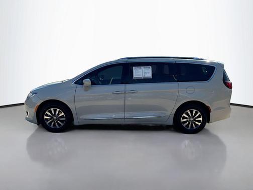 2020 Chrysler Pacifica Touring-L Plus
