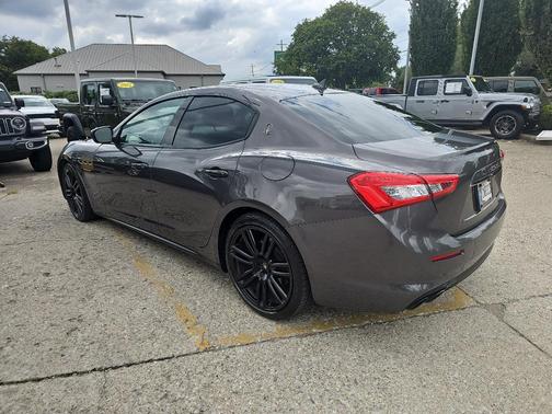 2018 Maserati Ghibli Base