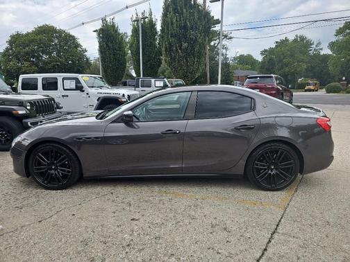 2018 Maserati Ghibli Base