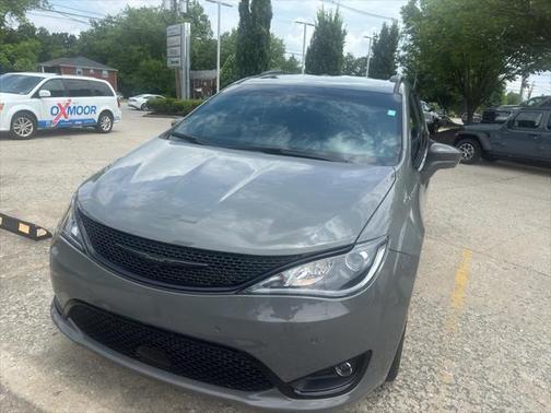 2020 Chrysler Pacifica L