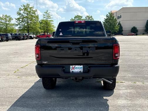2025 RAM 2500 Tradesman Crew Cab 4x4 6'4' Box