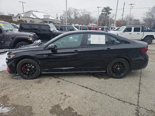 2025 Volkswagen Jetta GLI 2.0T Autobahn