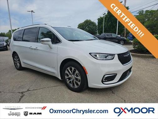 2024 Chrysler Pacifica L