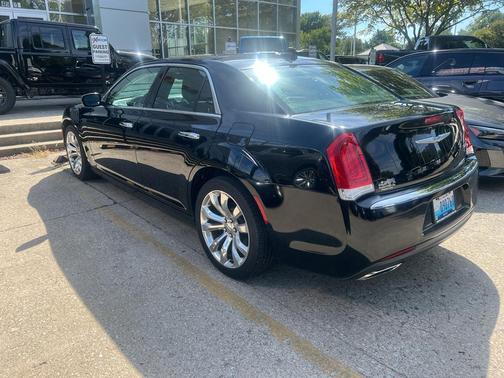 2020 Chrysler 300 Limited