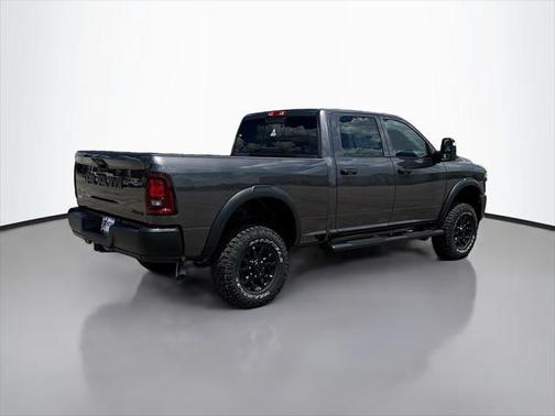 2025 RAM 2500 Tradesman Crew Cab 4x4 6'4' Box