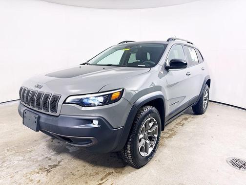 2022 Jeep Cherokee Trailhawk