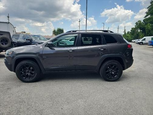 2022 Jeep Cherokee Trailhawk