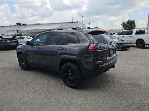 2022 Jeep Cherokee Trailhawk